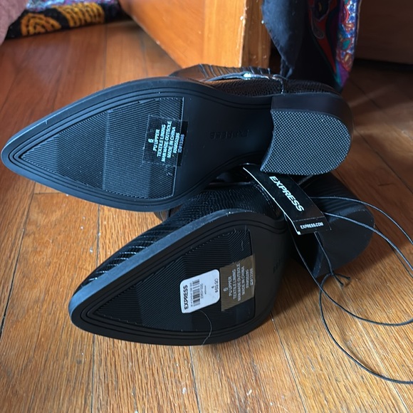 NWT Express cowboy booties - Picture 4 of 7